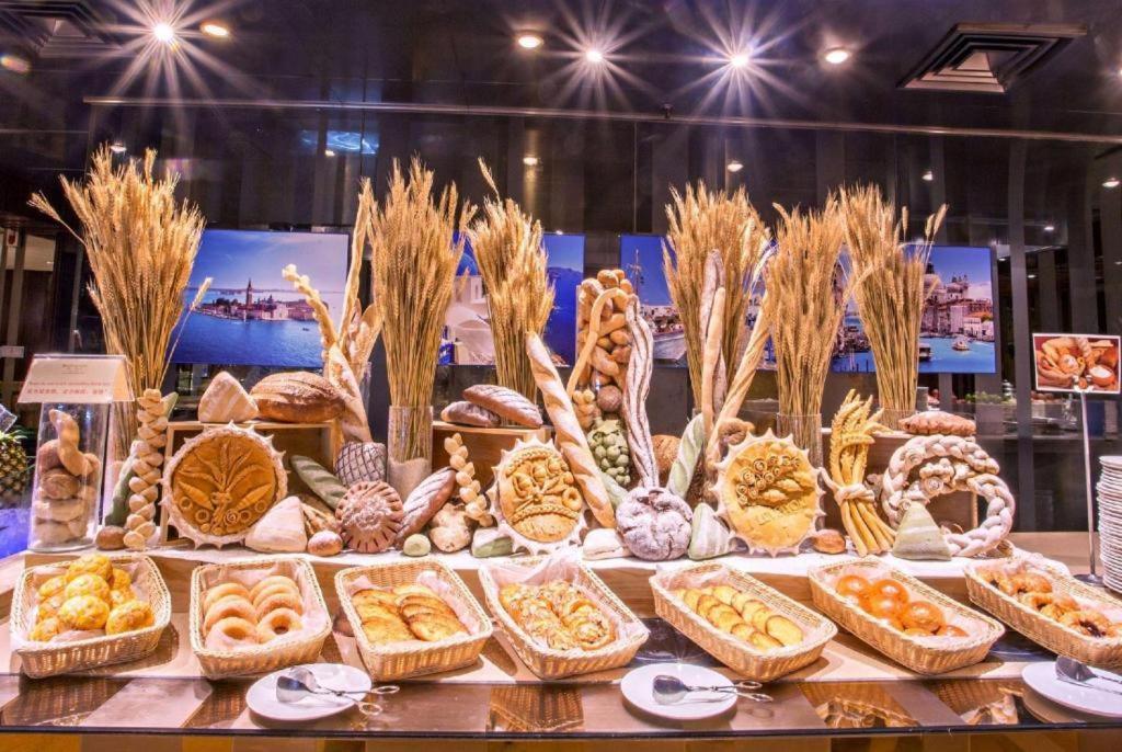 Wyndham Grand Plaza Royale Furongguo Csangsa Kültér fotó